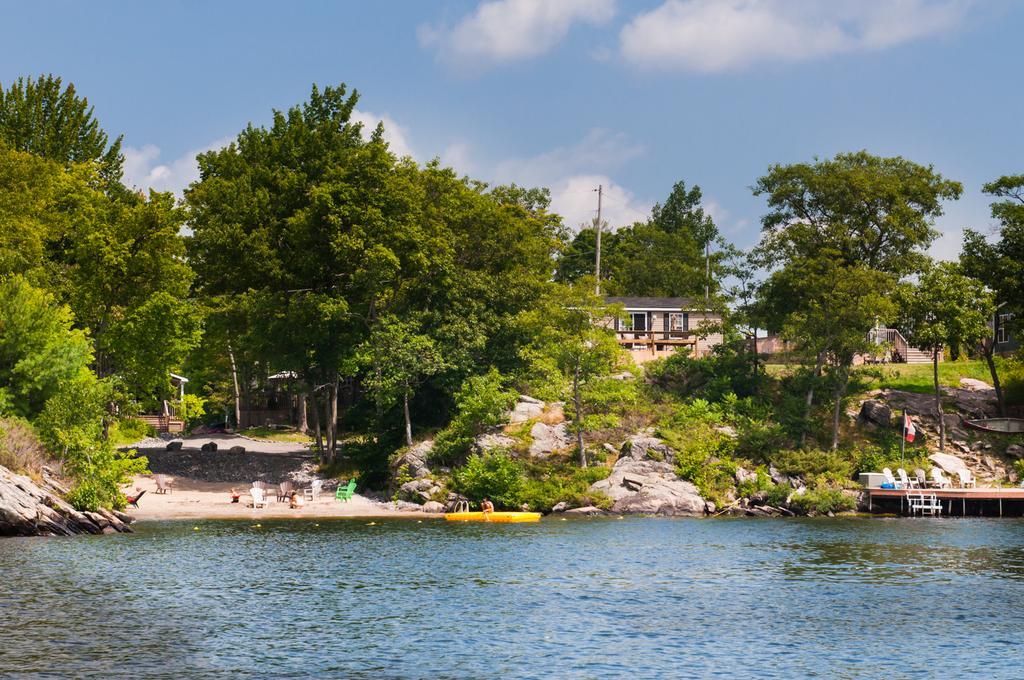Great Blue Resorts - Lantern Bay Resort Gravenhurst Exterior photo